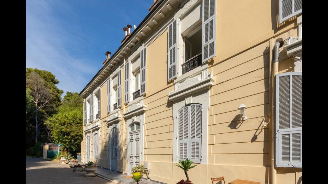 Villa Laetitia - Appt De Charme Avec Parking - Nice Nord ภายนอก รูปภาพ