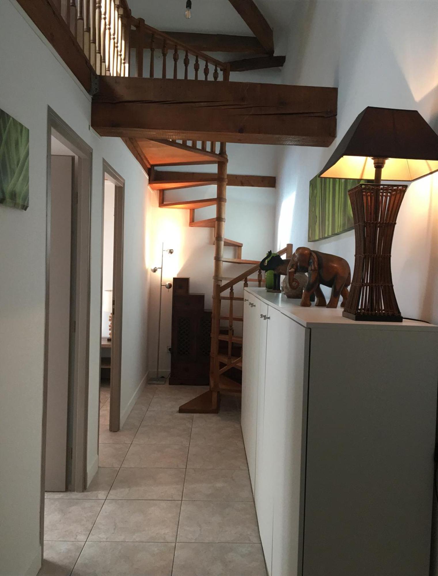 Villa Laetitia - Appt De Charme Avec Parking - Nice Nord ภายนอก รูปภาพ